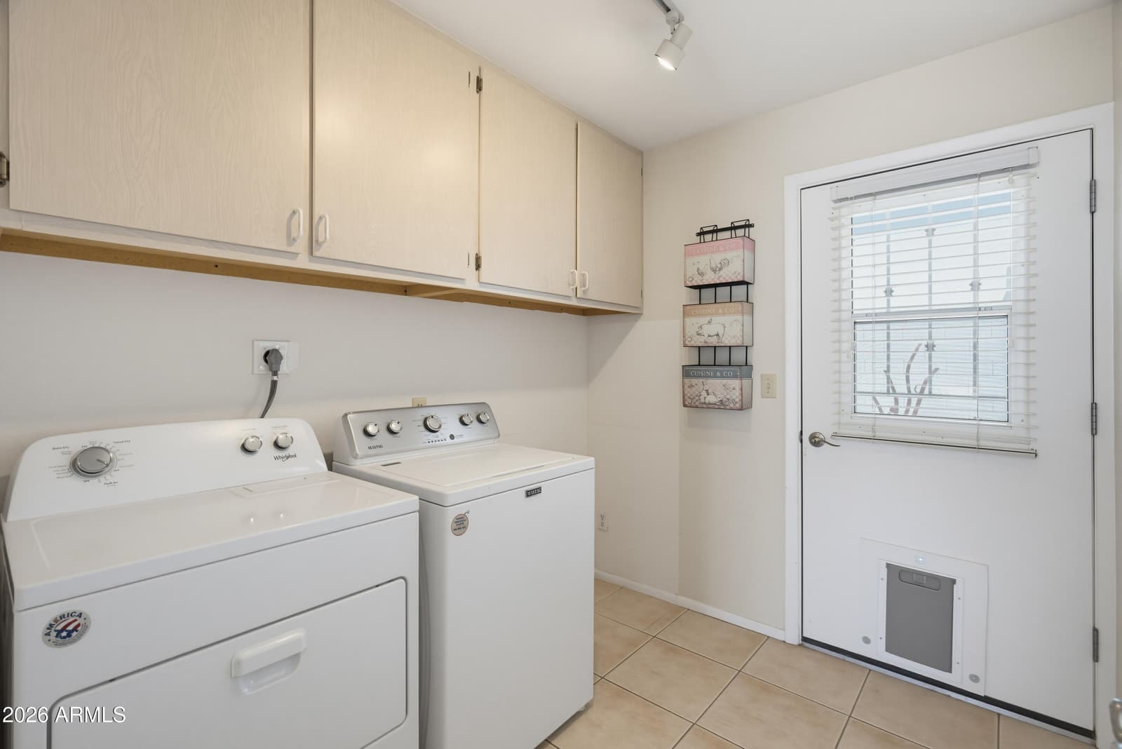 3302 E Wescott Drive, Phoenix, AZ 85050 — photo 11 of 21