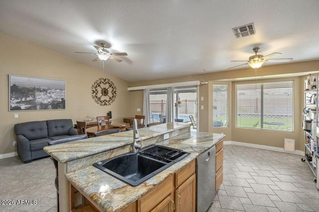8456 W Willow Avenue, Peoria, AZ 85381 — photo 10 of 46