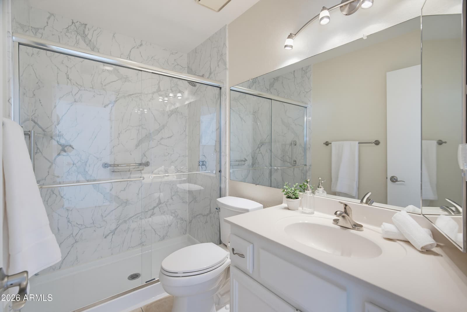 3302 E Wescott Drive, Phoenix, AZ 85050 — photo 14 of 21