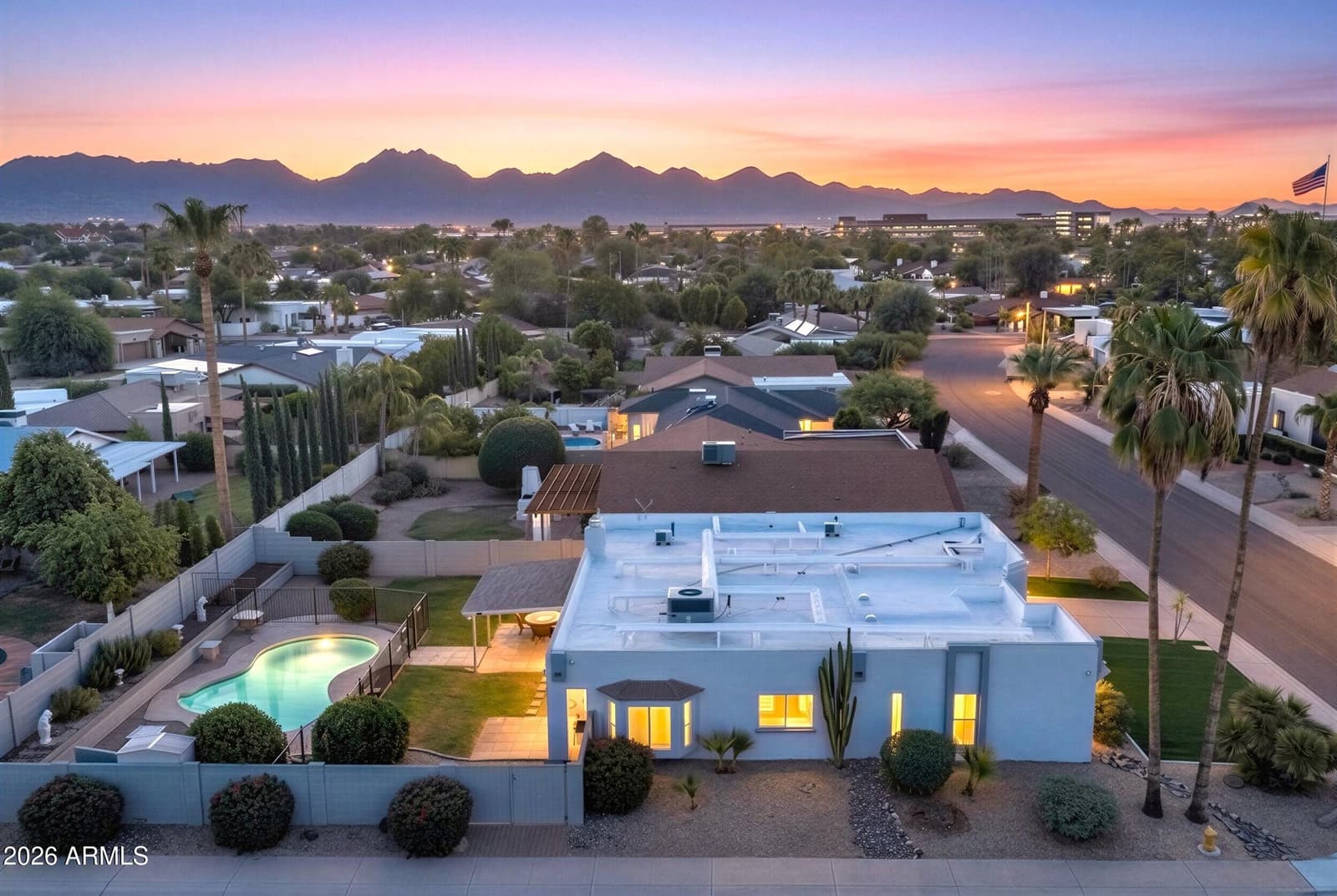 6702 E Kings Avenue, Scottsdale, AZ 85254 — photo 1 of 60