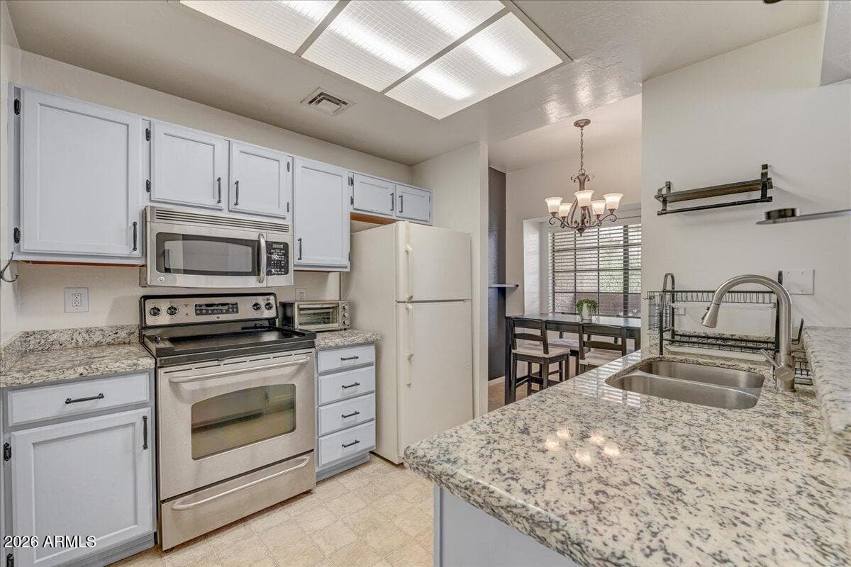 930 N Mesa Drive 2030, Mesa, AZ 85201 — photo 7 of 21