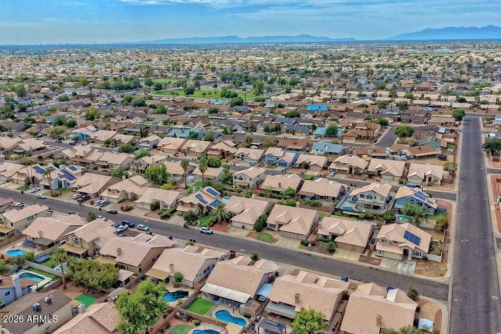 8456 W Willow Avenue, Peoria, AZ 85381 — photo 41 of 46