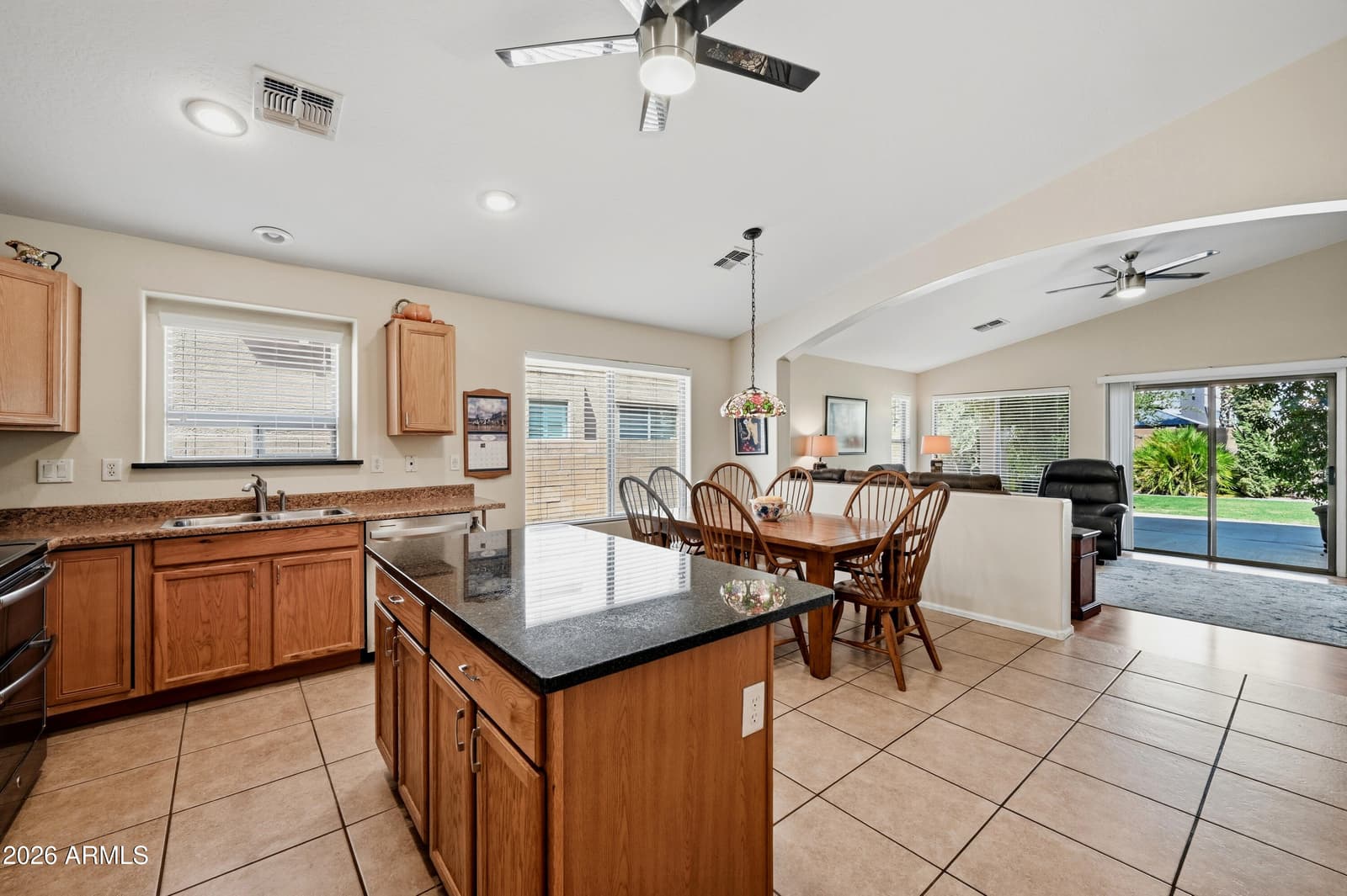 912 E Julie Avenue, San Tan Valley, AZ 85140 — photo 10 of 28