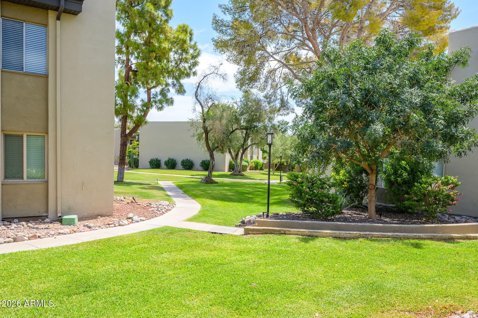 4201 E Camelback Road 31, Phoenix, AZ 85018 — photo 23 of 28