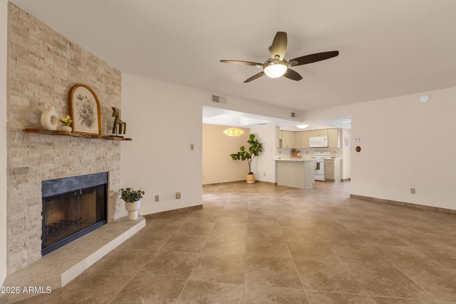 9550 N 94th Place 117, Scottsdale, AZ 85258 — photo 7 of 50