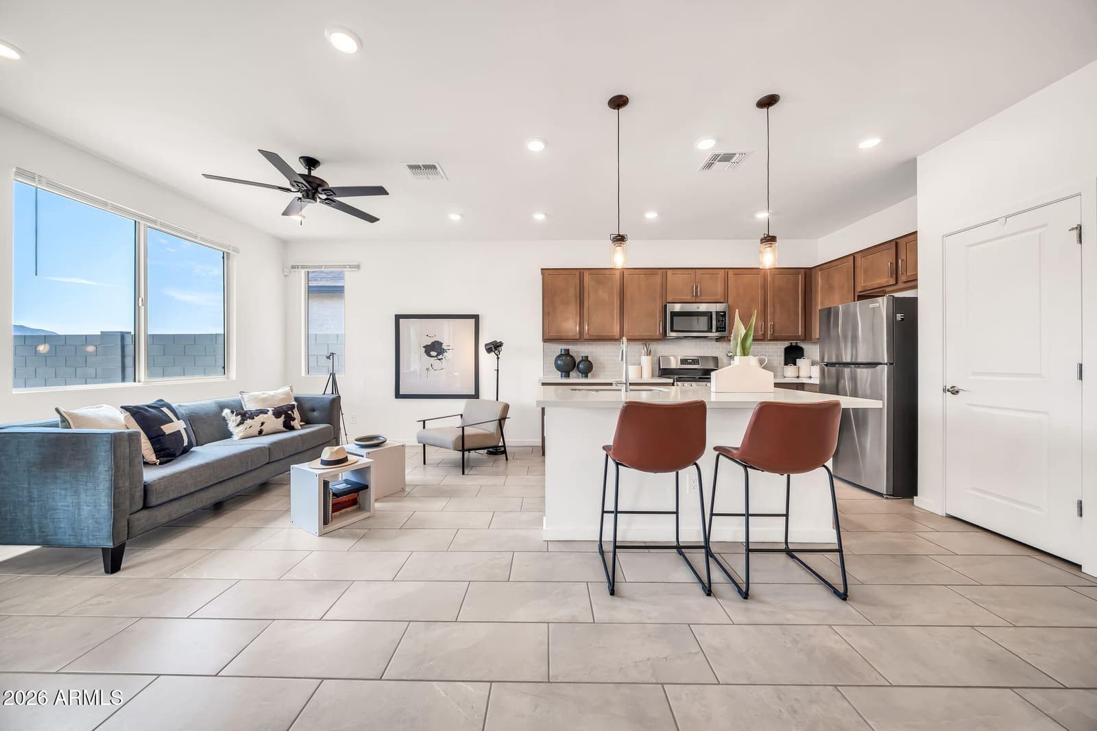22333 W Burnett Road, Surprise, AZ 85387 — photo 4 of 43
