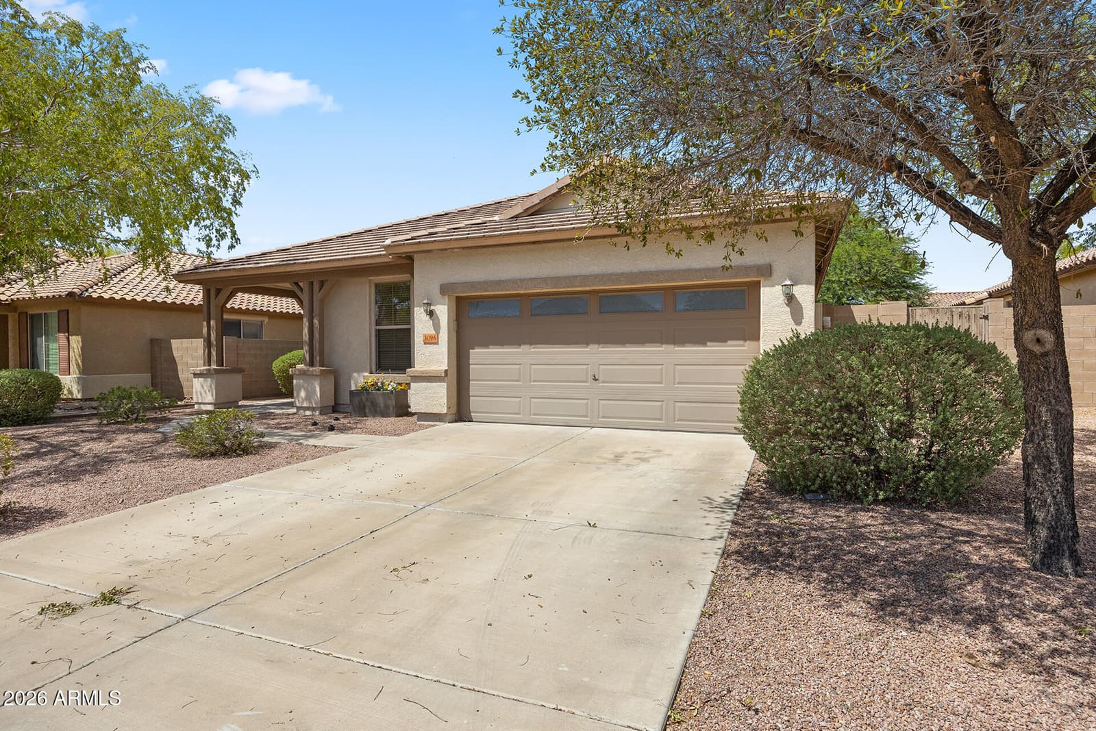 3096 E Ravenswood Drive, Gilbert, AZ 85298 — photo 5 of 41