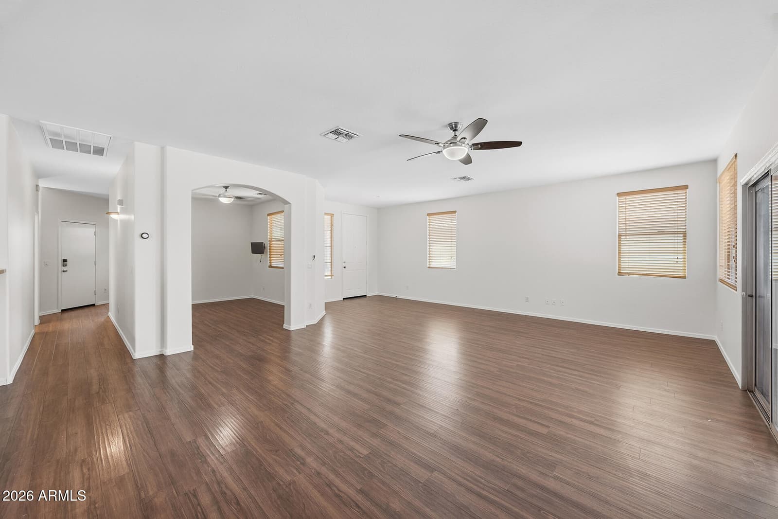 3096 E Ravenswood Drive, Gilbert, AZ 85298 — photo 11 of 41