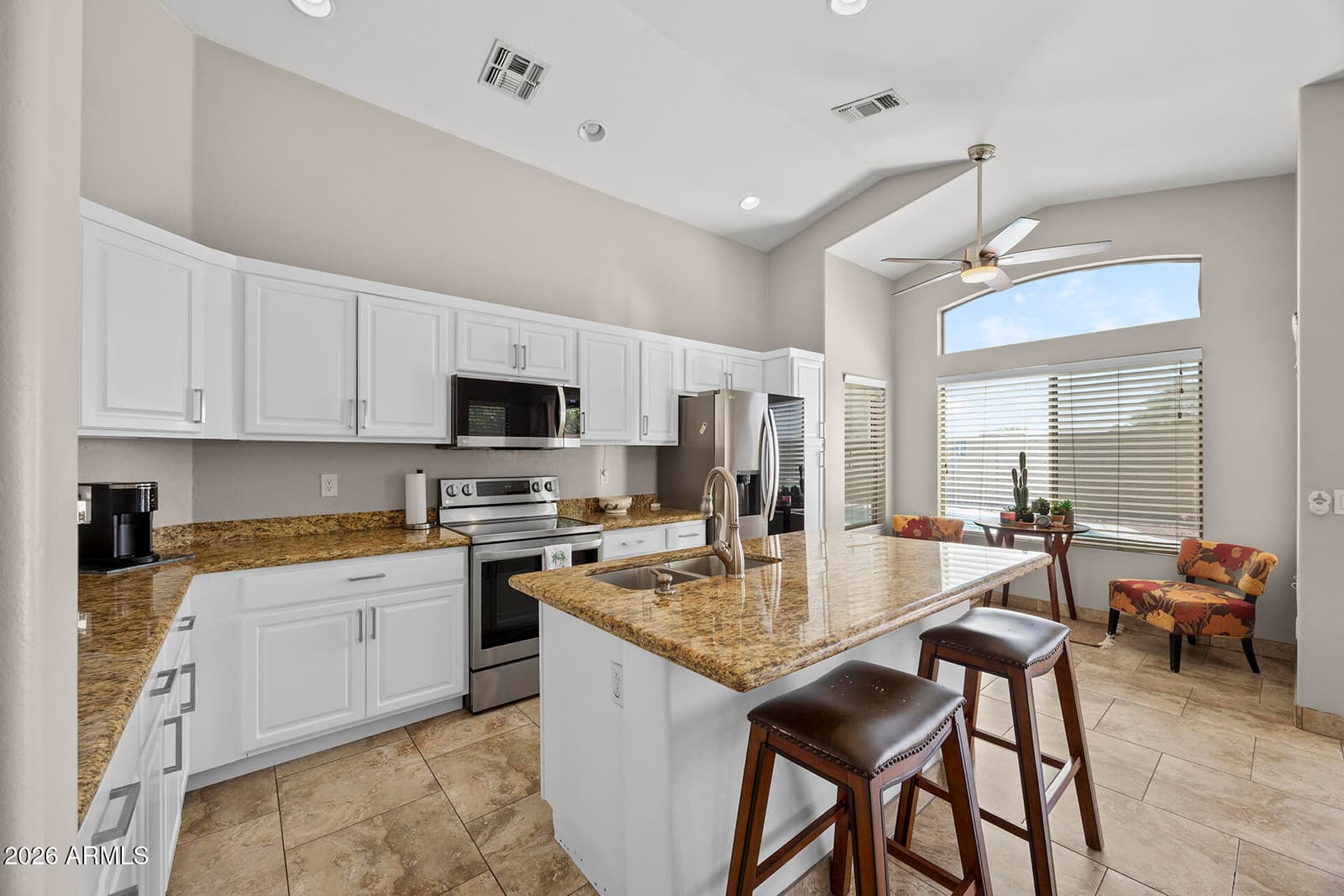 9011 E Fox Street, Mesa, AZ 85207 — photo 3 of 52