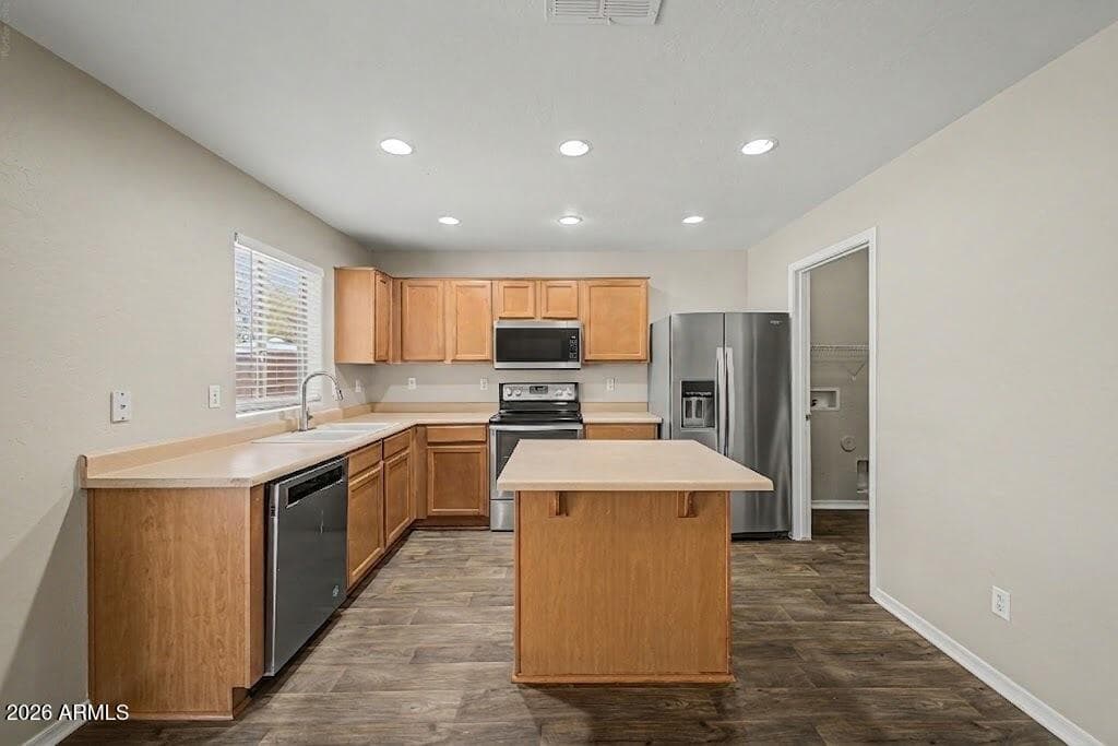 16025 N 168th Avenue, Surprise, AZ 85388 — photo 6 of 14