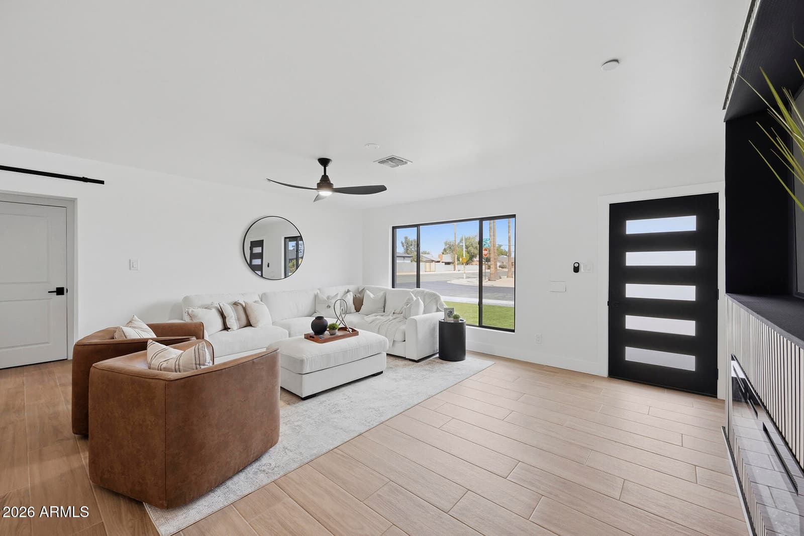 8401 E Avalon Drive, Scottsdale, AZ 85251 — photo 5 of 42