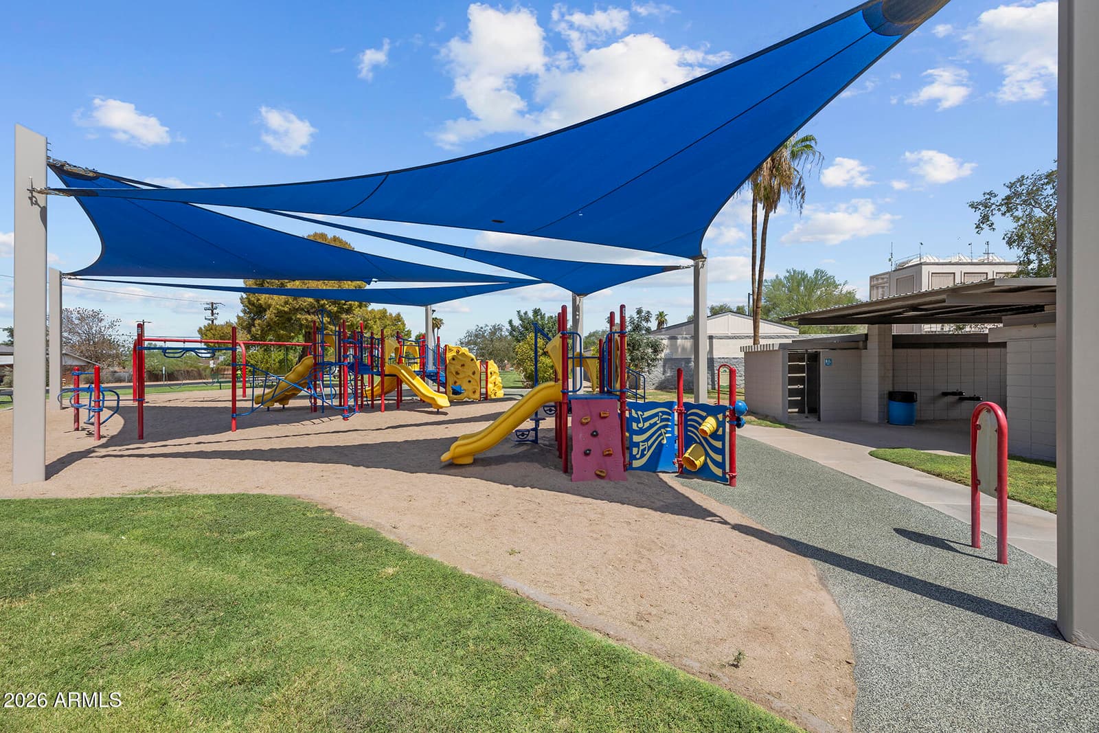 8401 E Avalon Drive, Scottsdale, AZ 85251 — photo 39 of 42