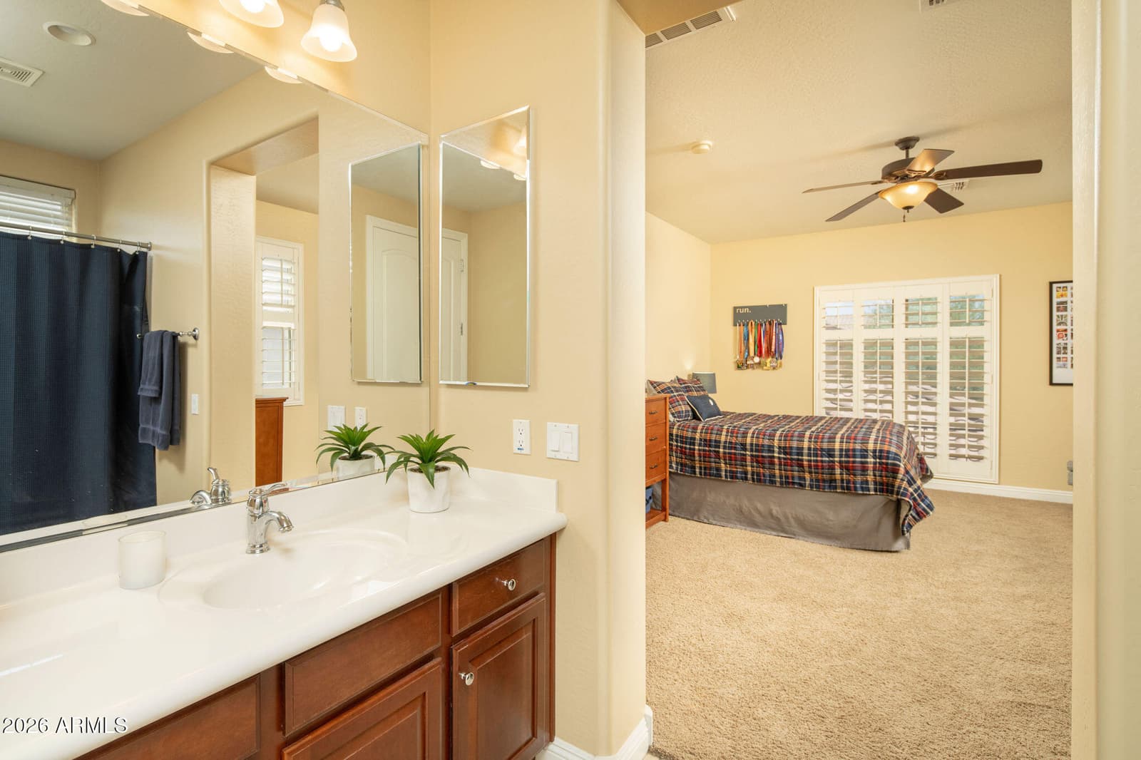 21306 N 38th Place, Phoenix, AZ 85050 — photo 32 of 52