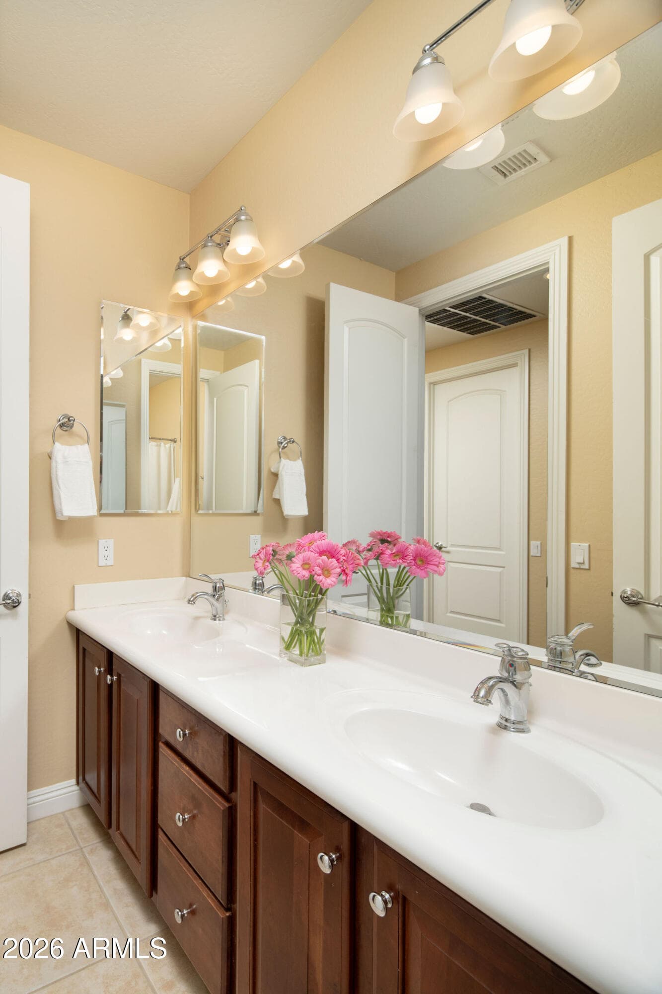 21306 N 38th Place, Phoenix, AZ 85050 — photo 34 of 52