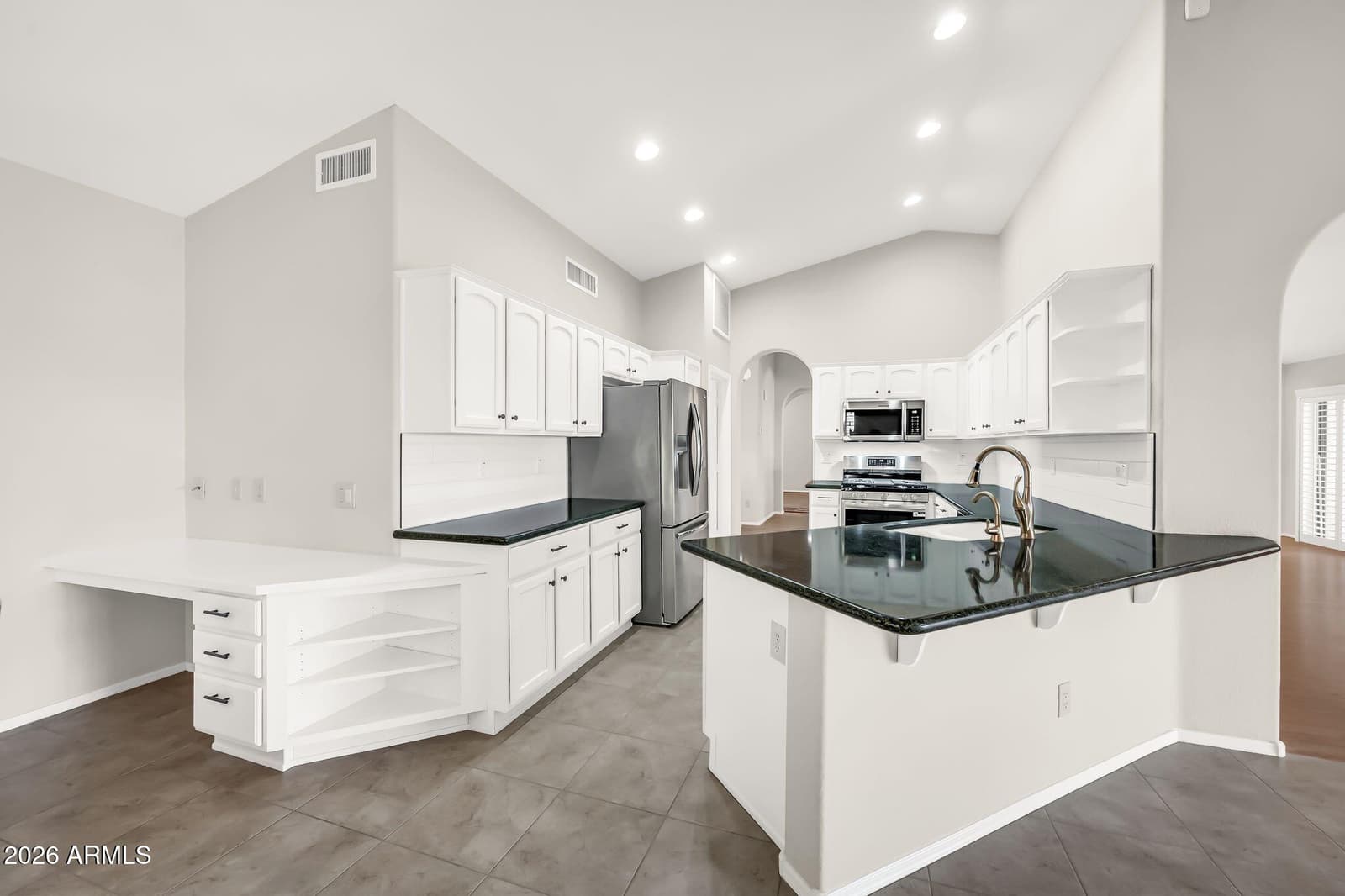 24111 S Lakestar Drive, Sun Lakes, AZ 85248 — photo 13 of 92