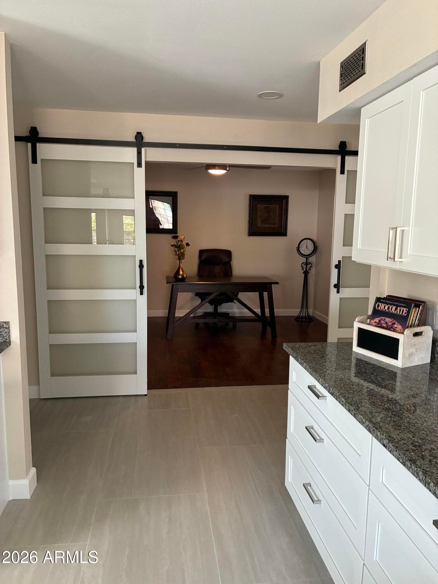 9501 E Palomino Place, Sun Lakes, AZ 85248 — photo 4 of 40