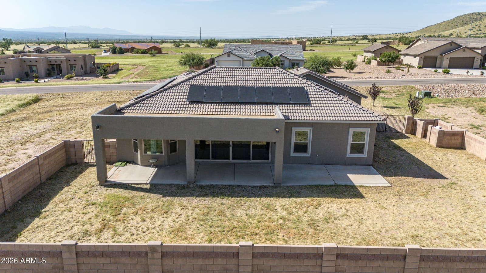 6647 E Big Spur Circle, Hereford, AZ 85615 — photo 2 of 30