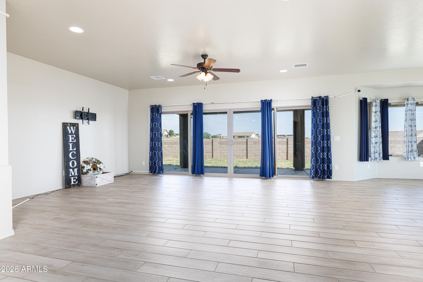 6647 E Big Spur Circle, Hereford, AZ 85615 — photo 6 of 30