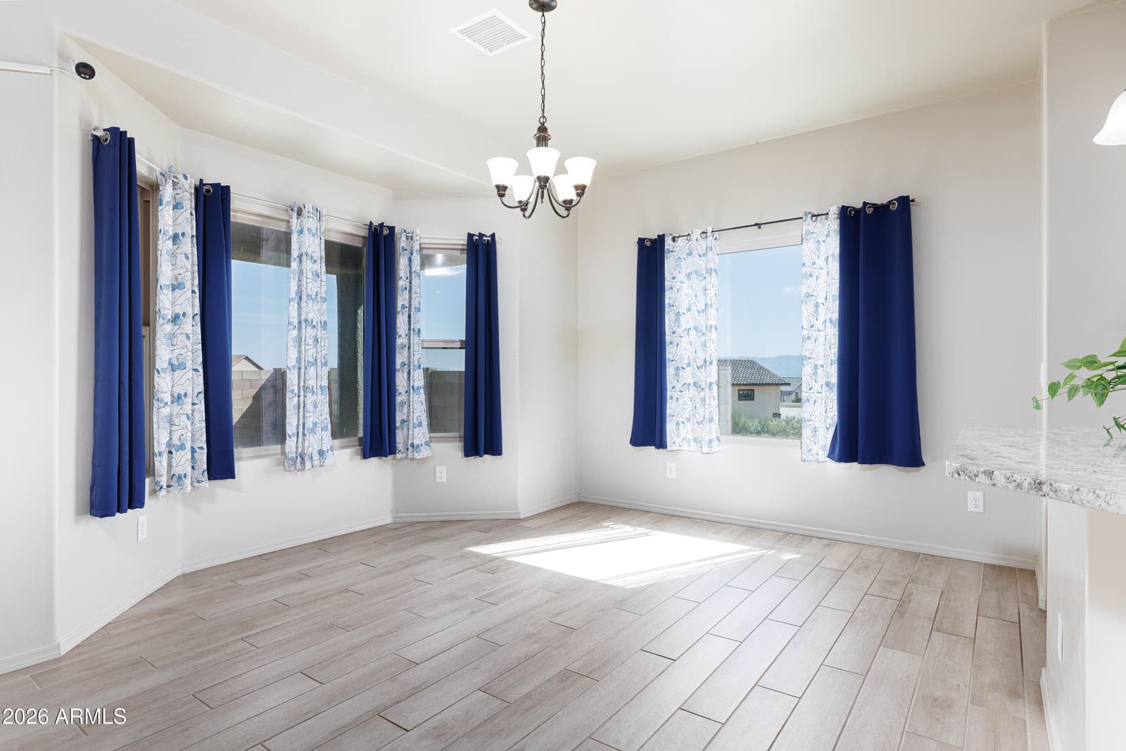 6647 E Big Spur Circle, Hereford, AZ 85615 — photo 13 of 30