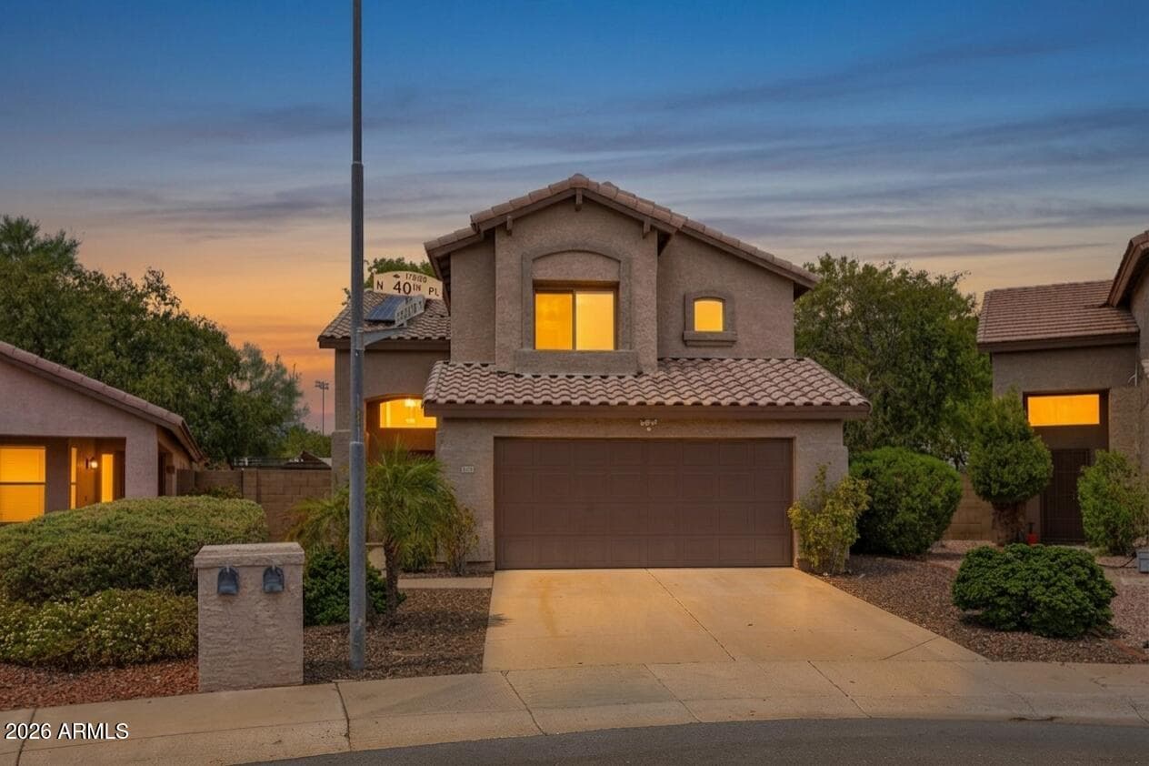 17246 N 40th Place, Phoenix, AZ 85032 — photo 1 of 26