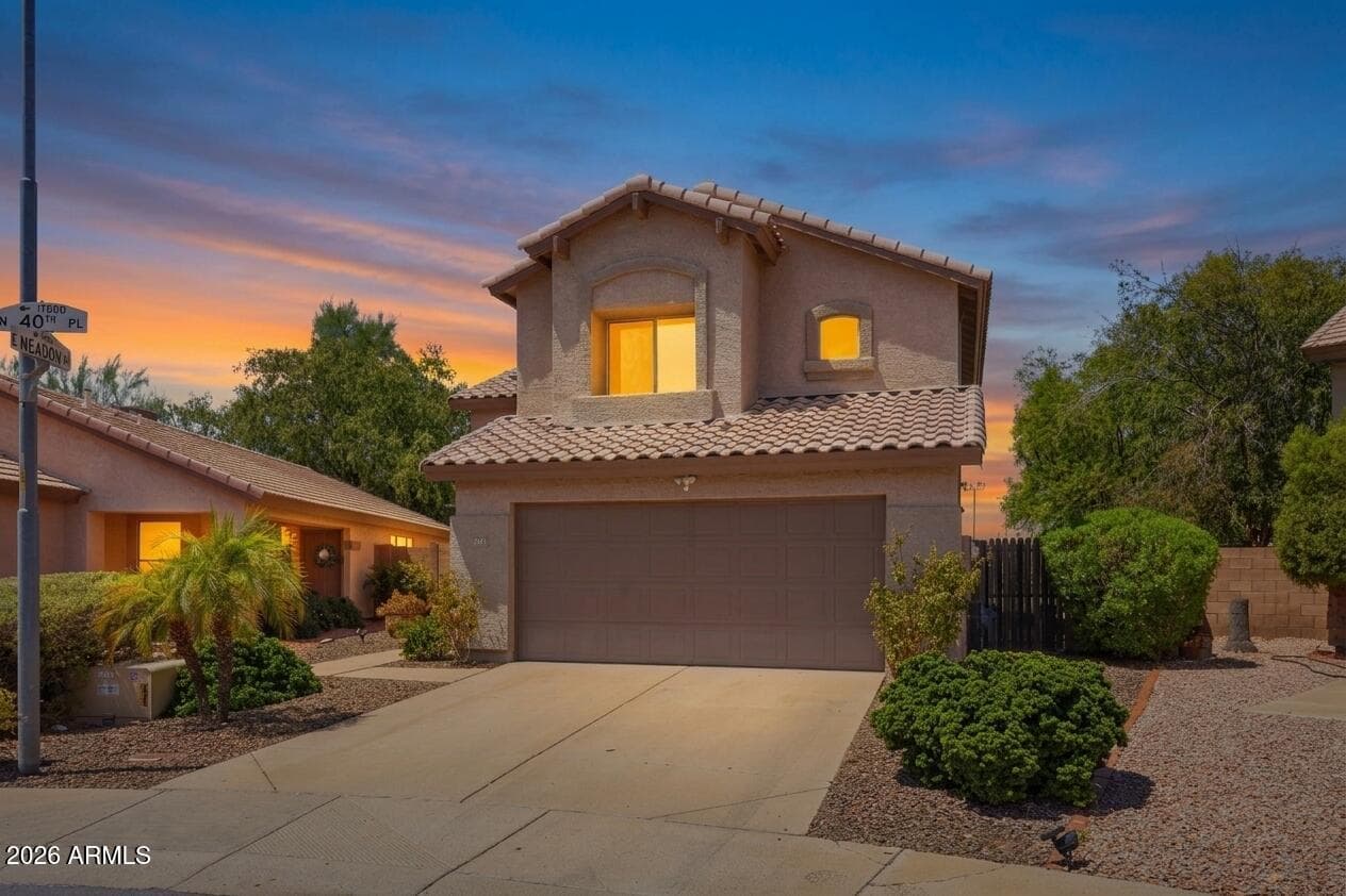 17246 N 40th Place, Phoenix, AZ 85032 — photo 2 of 26