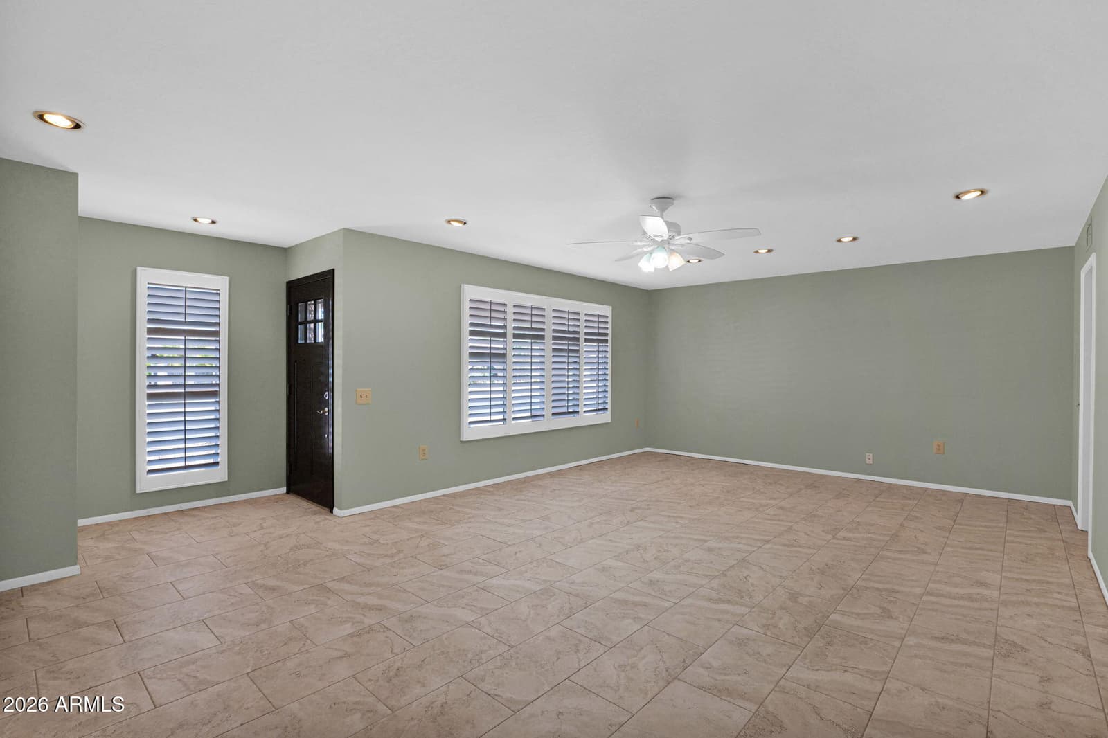 17424 N Lindgren Avenue, Sun City, AZ 85373 — photo 8 of 42