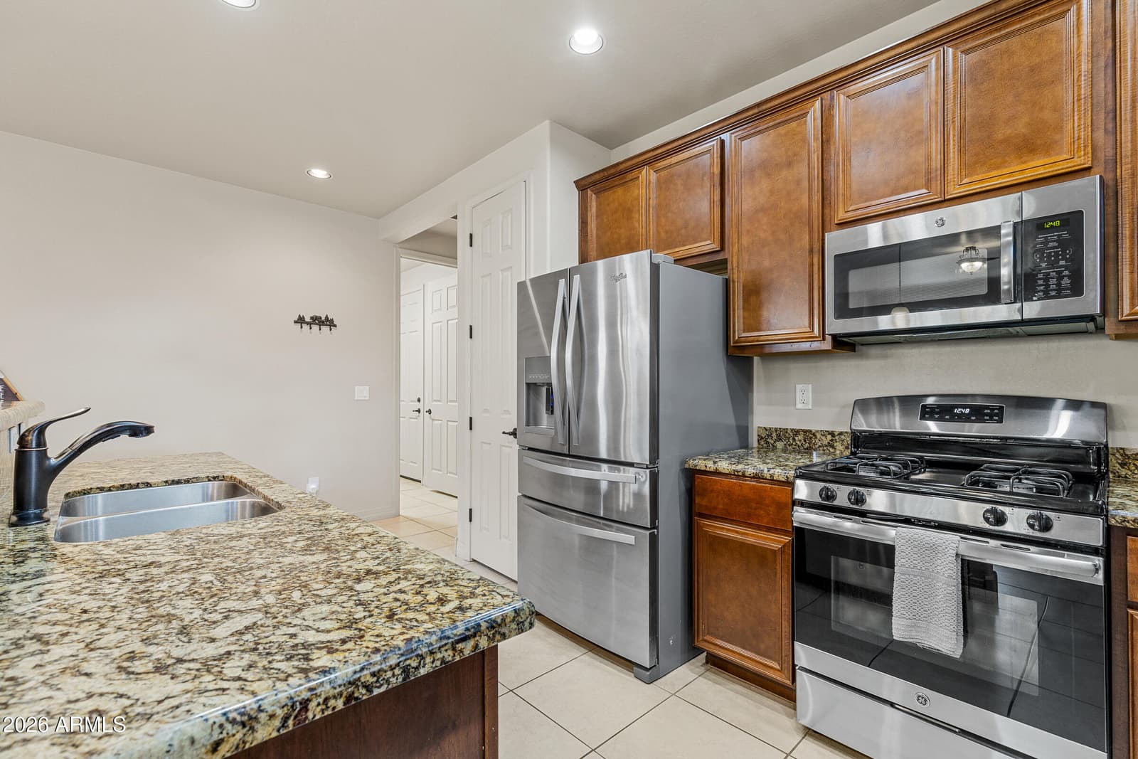 2518 W Pollo Circle, Flagstaff, AZ 86001 — photo 9 of 39