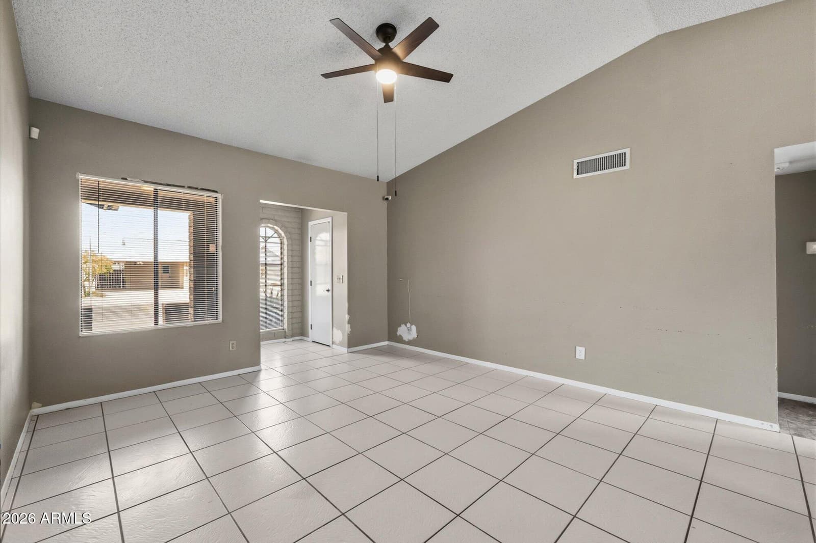 401 E Oraibi Drive, Phoenix, AZ 85024 — photo 3 of 27