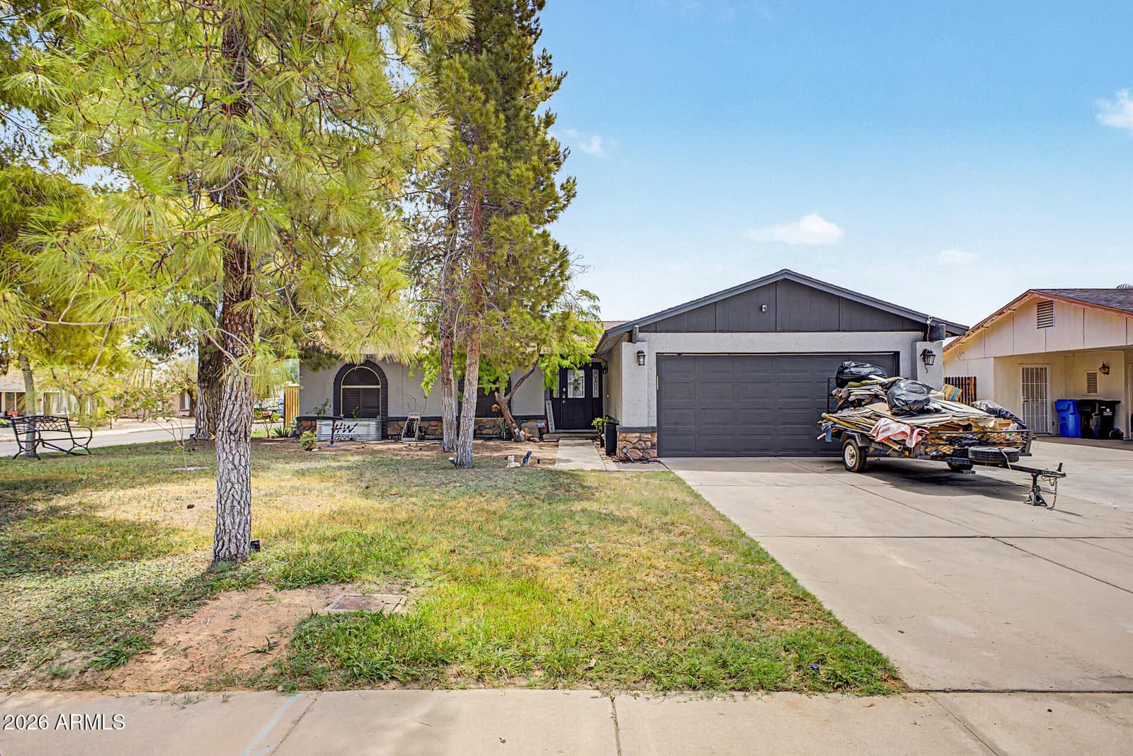 4927 W Michigan Avenue, Glendale, AZ 85308 — photo 1 of 32
