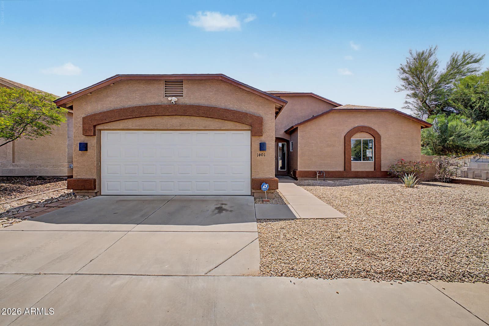 1401 E Malapai Drive, Phoenix, AZ 85020 — photo 1 of 23