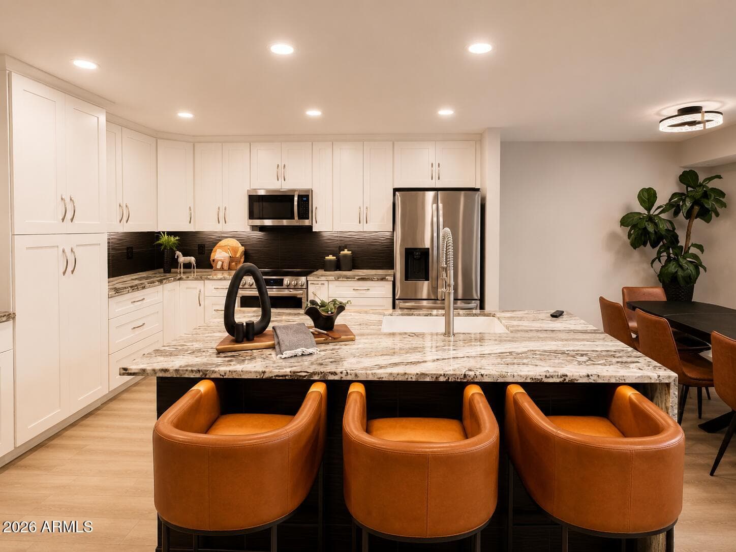 8076 E Via Del Arbor, Scottsdale, AZ 85258 — photo 13 of 32