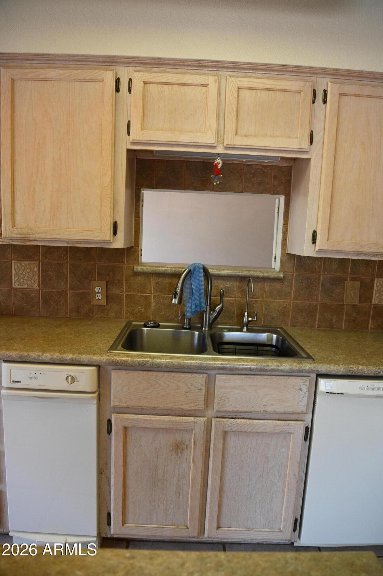 6160 E Roosevelt Street, Apache Junction, AZ 85119 — photo 24 of 47