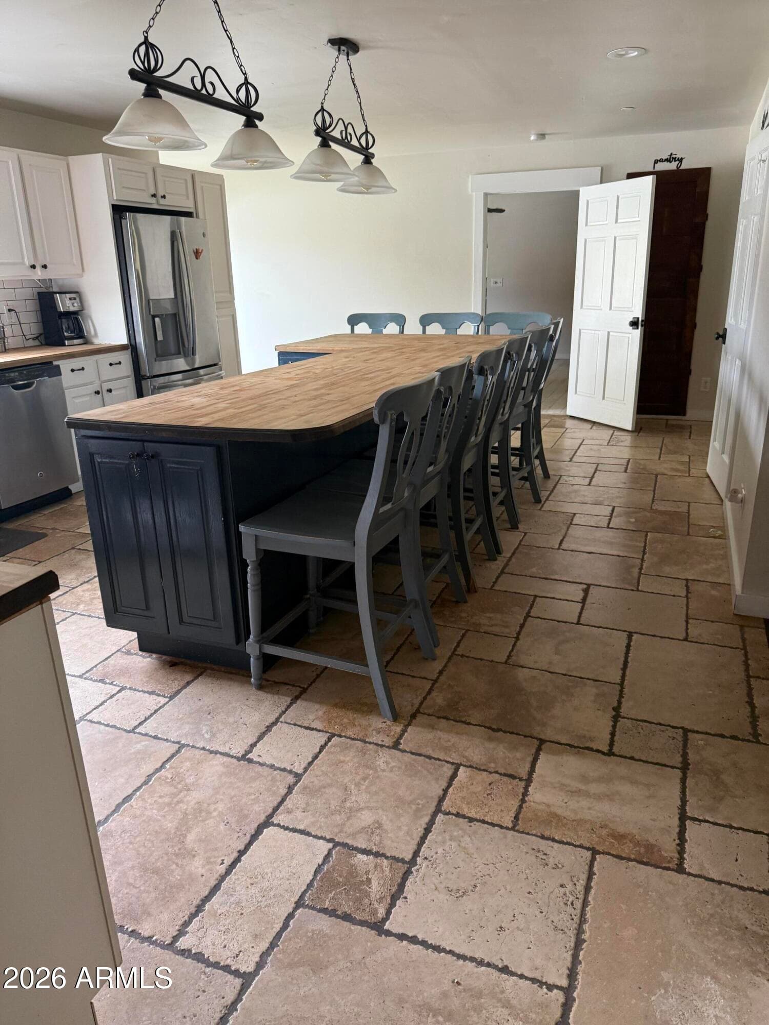 2340 W Solano Drive, Phoenix, AZ 85015 — photo 4 of 29
