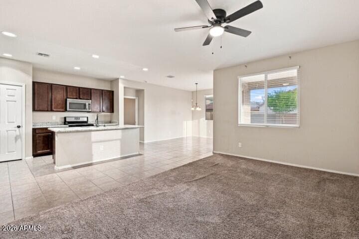 16833 W Moreland Street, Goodyear, AZ 85338 — photo 11 of 45
