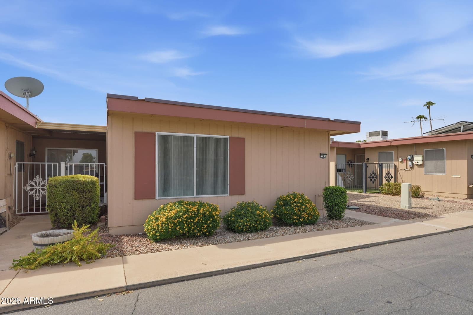 13224 N 98th Avenue N, Sun City, AZ 85351 — photo 2 of 23