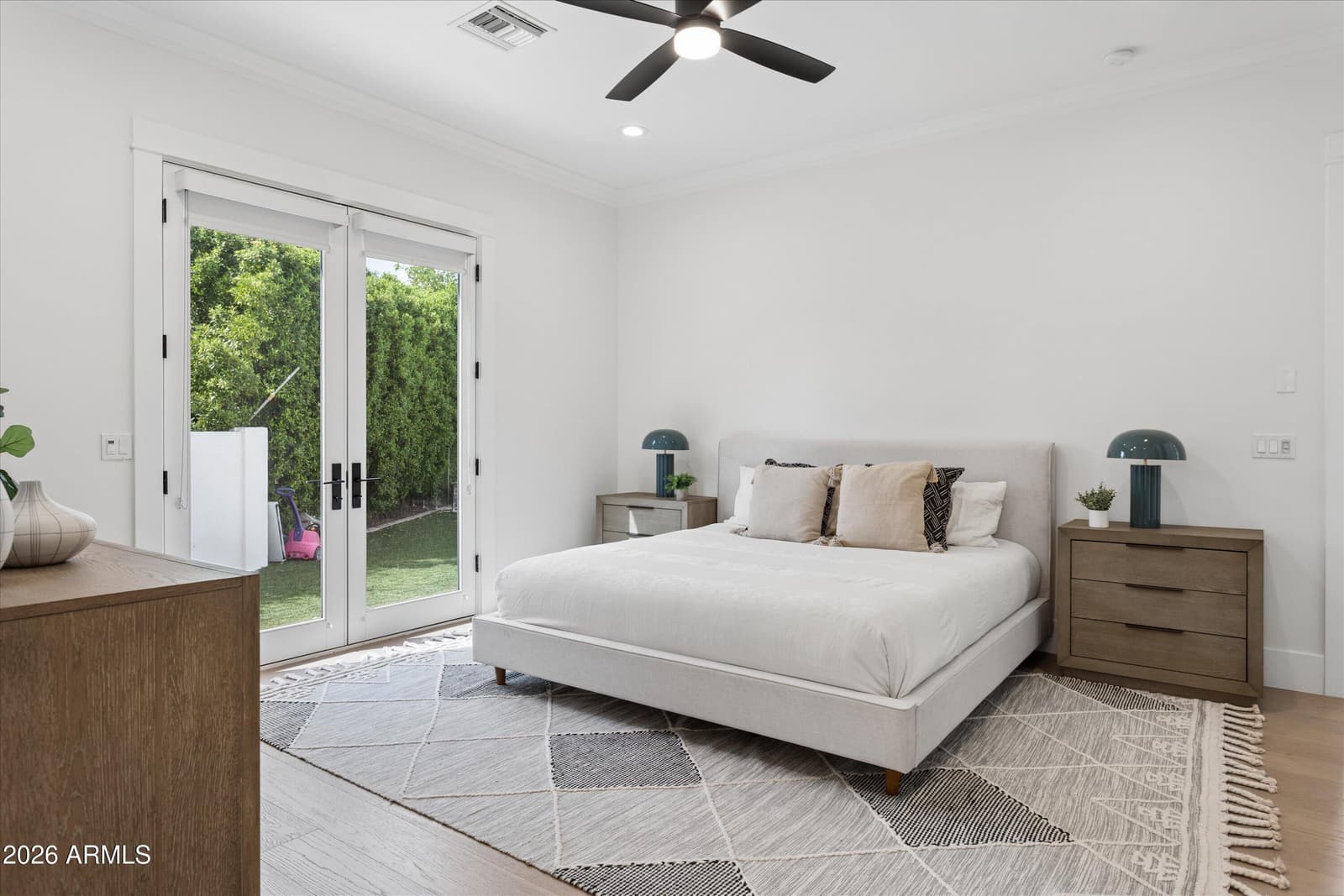 3302 N 51st Street, Phoenix, AZ 85018 — photo 15 of 33