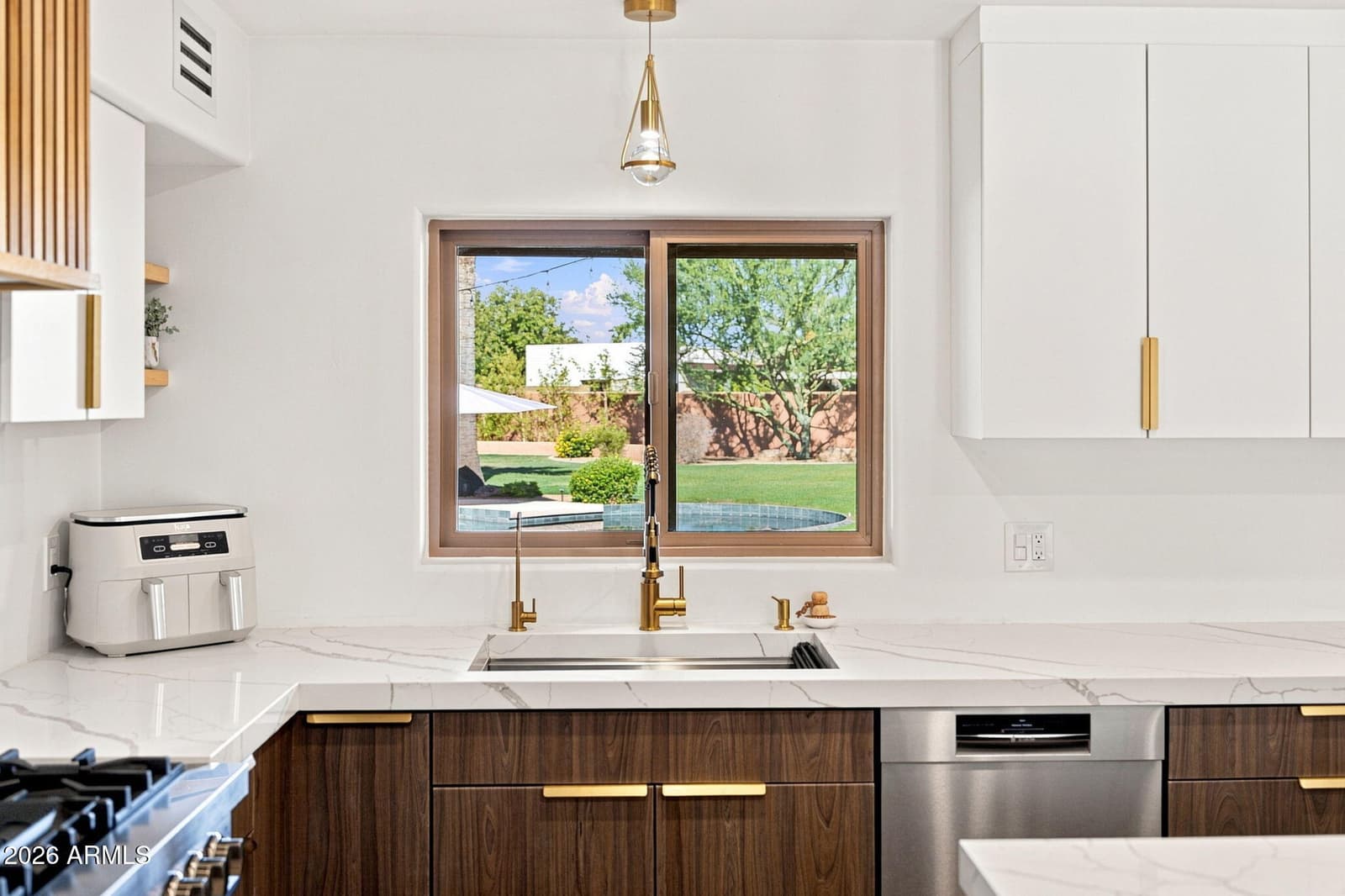 9827 N 65th Place, Paradise Valley, AZ 85253 — photo 9 of 66