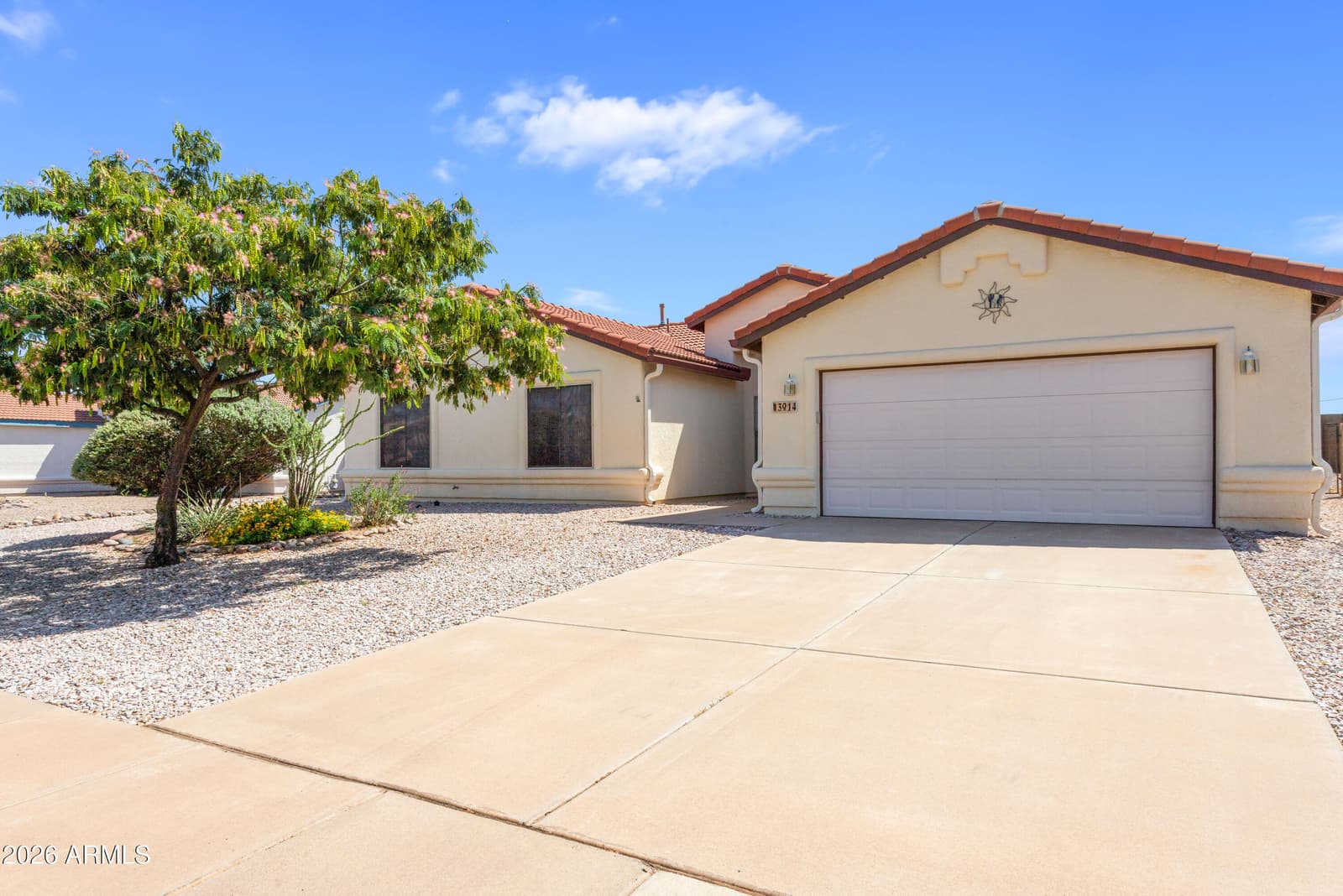 3914 Camino Arroyo, Sierra Vista, AZ 85650 — photo 1 of 28