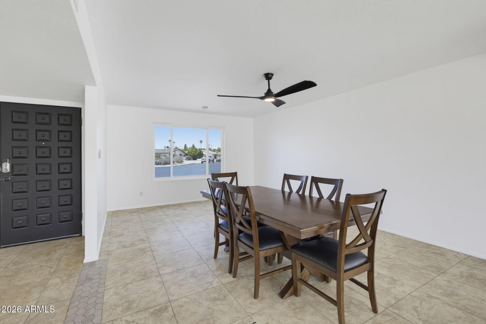 2242 W Concho Circle, Mesa, AZ 85202 — photo 14 of 65