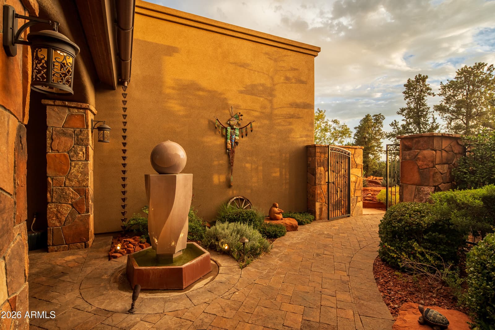 120 Desert Holly Drive, Sedona, AZ 86336 — photo 6 of 49
