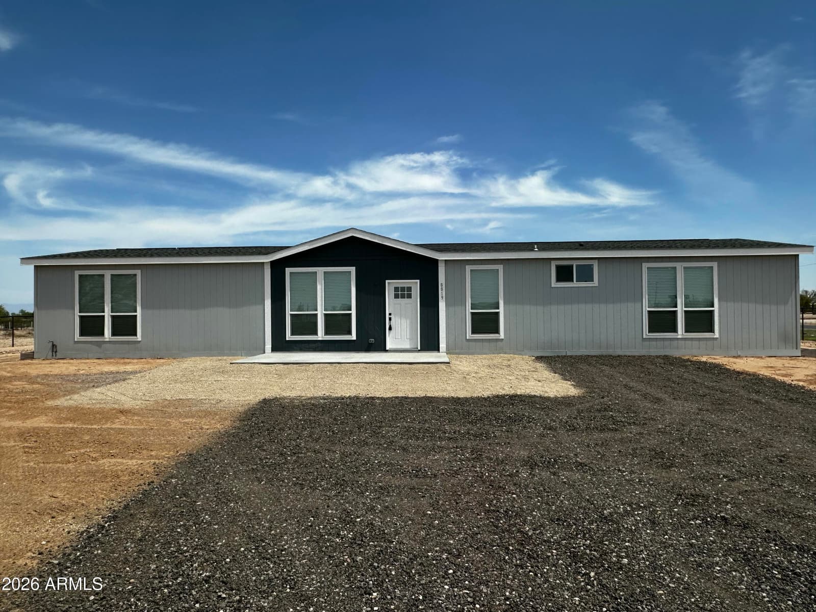 8819 N Sayonara Trail, Florence, AZ 85132 — photo 1 of 36