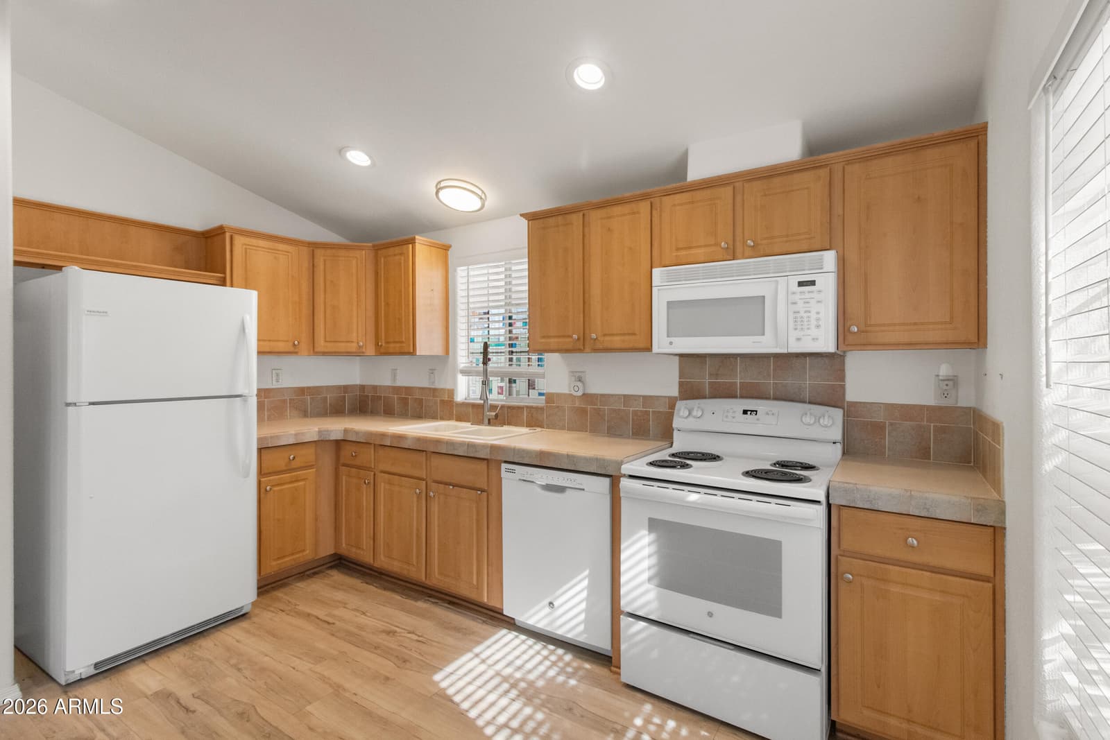 2401 W Southern Avenue 260, Tempe, AZ 85282 — photo 11 of 44
