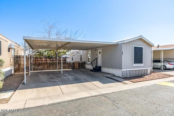 8427 W Glendale Avenue 15, Glendale, AZ 85305 — photo 3 of 18