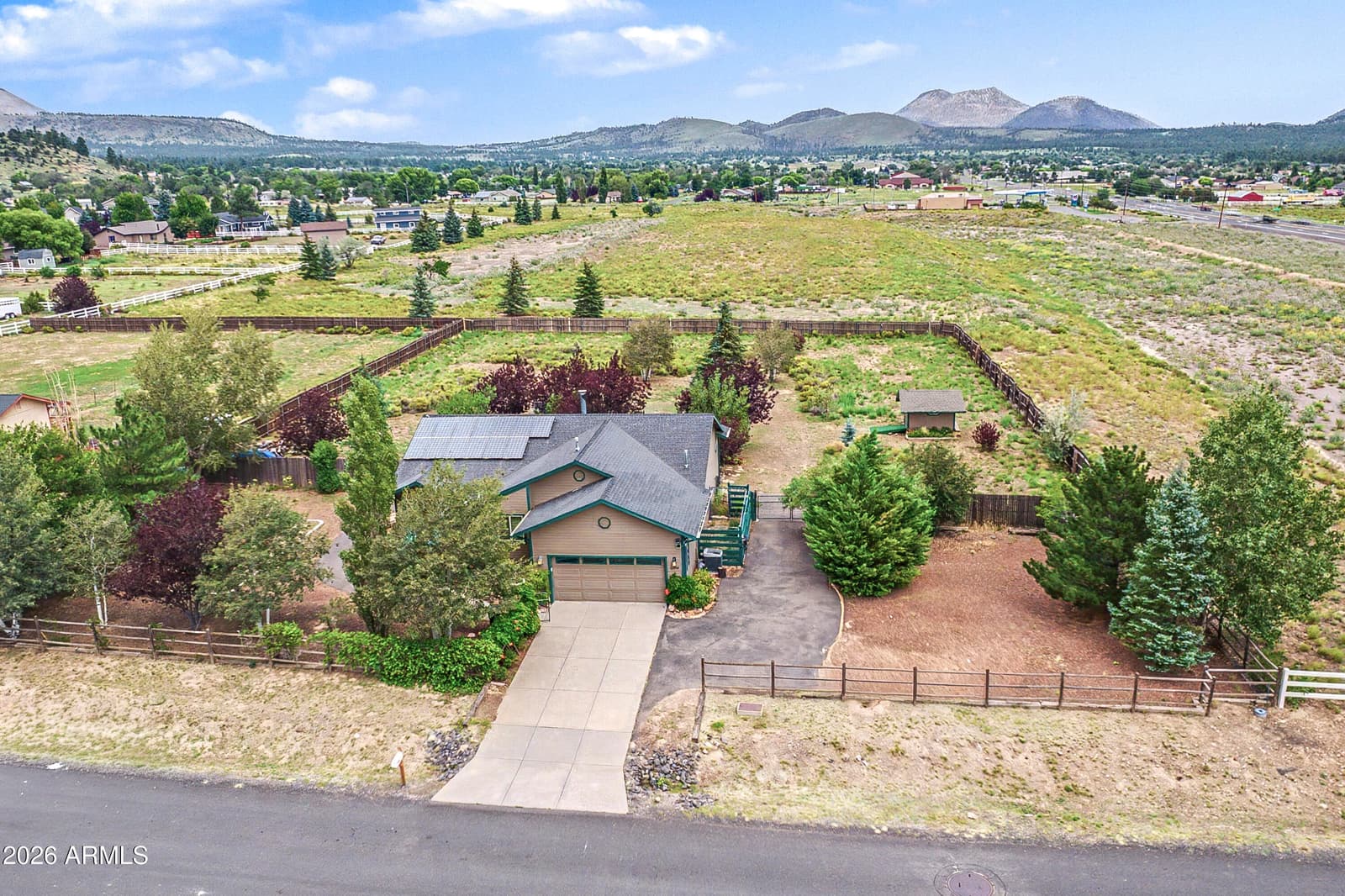 11005 Henry Drive, Flagstaff, AZ 86004 — photo 28 of 41