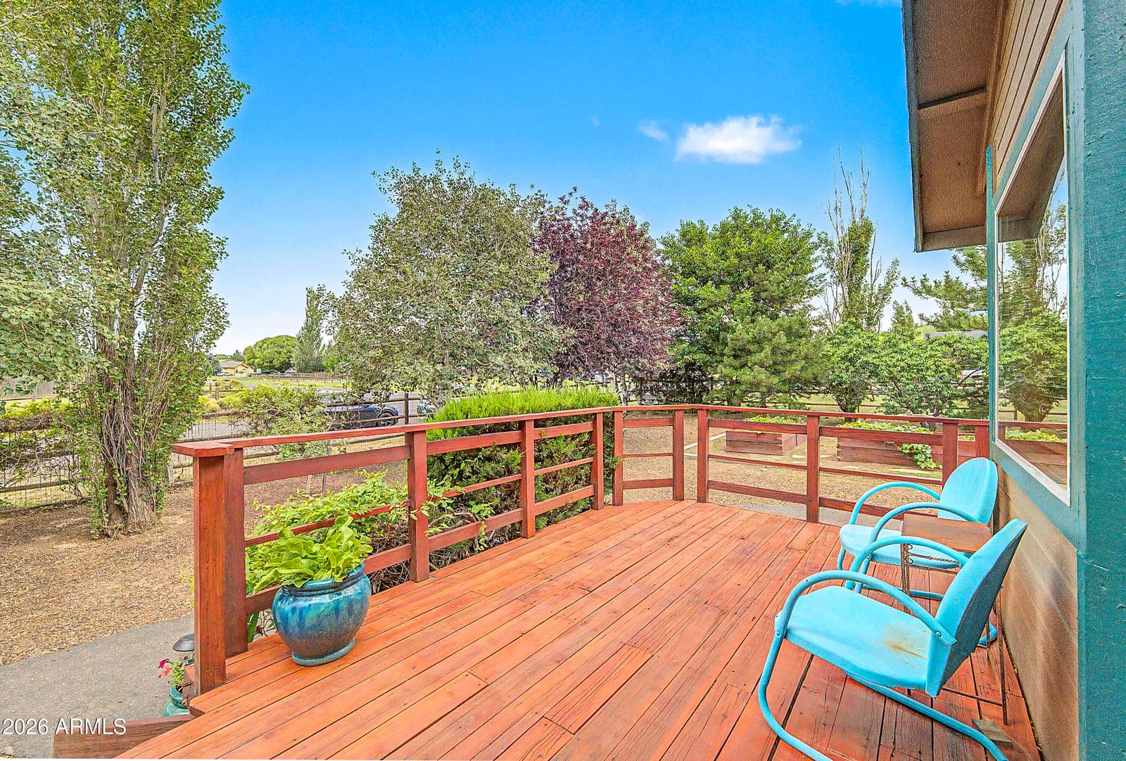 11005 Henry Drive, Flagstaff, AZ 86004 — photo 3 of 41