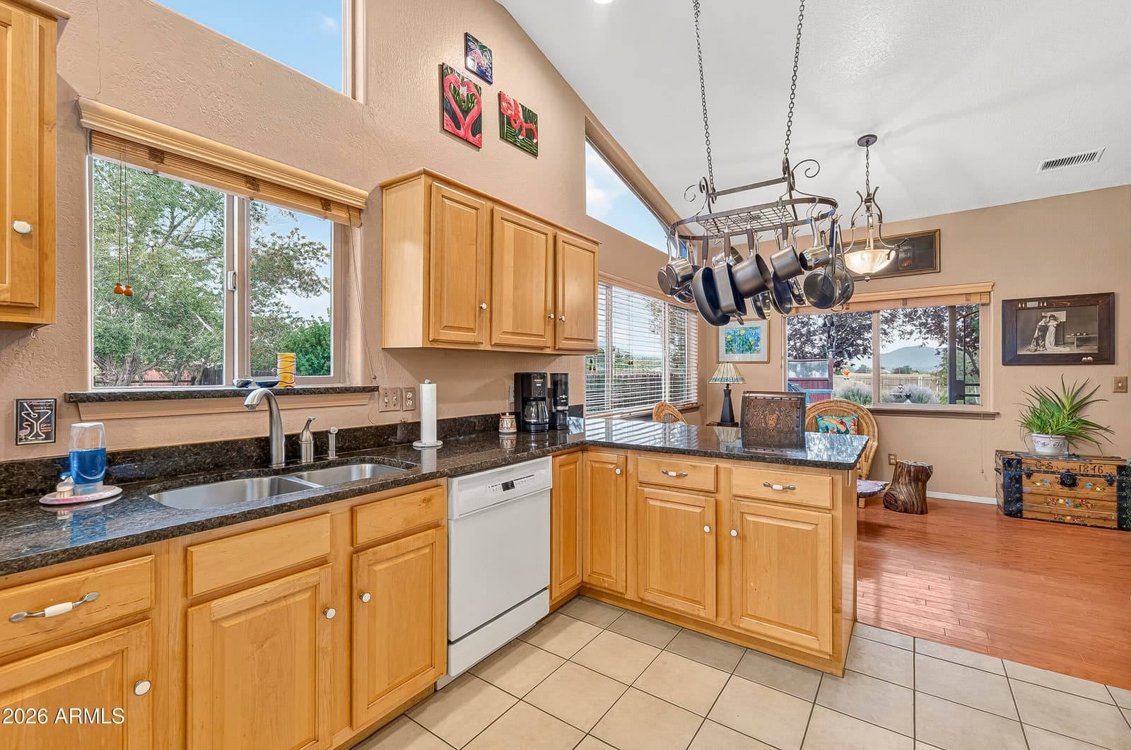 11005 Henry Drive, Flagstaff, AZ 86004 — photo 15 of 41