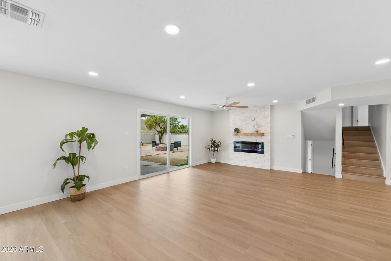3541 W Dailey Street, Phoenix, AZ 85053 — photo 18 of 73