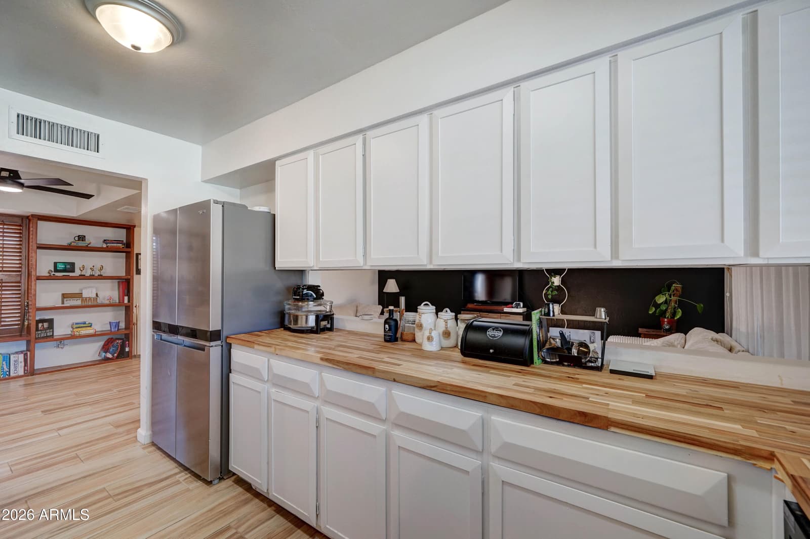 498 W Gail Drive, Chandler, AZ 85225 — photo 12 of 31