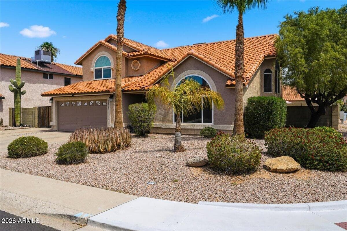 19429 N 35th Place, Phoenix, AZ 85050 — photo 5 of 52