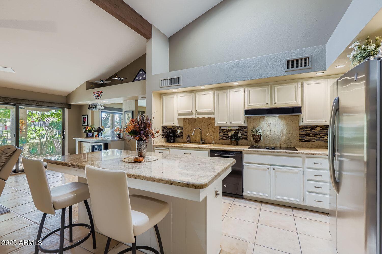 10437 E Cochise Avenue, Scottsdale, AZ 85258 — photo 11 of 38